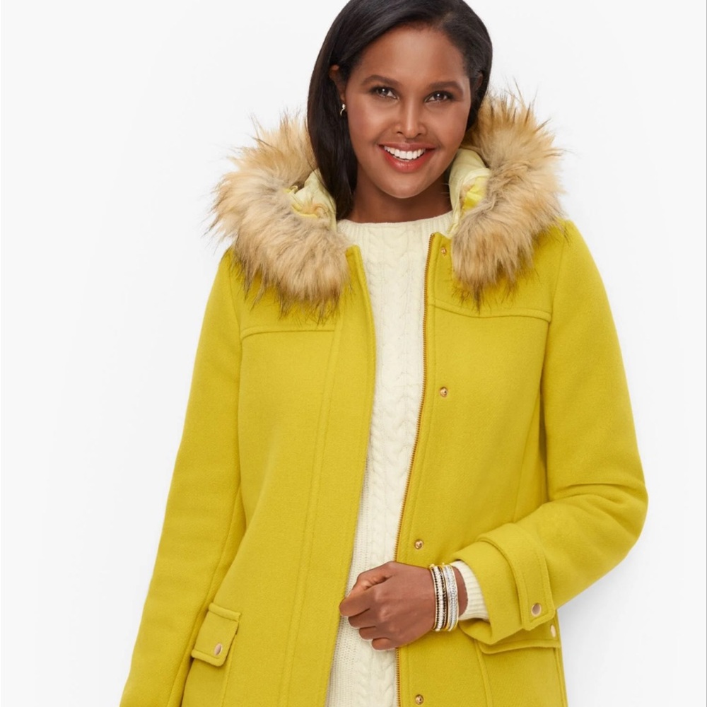 Talbots faux fur trim parka! Perfect for cozy winter days - size 12